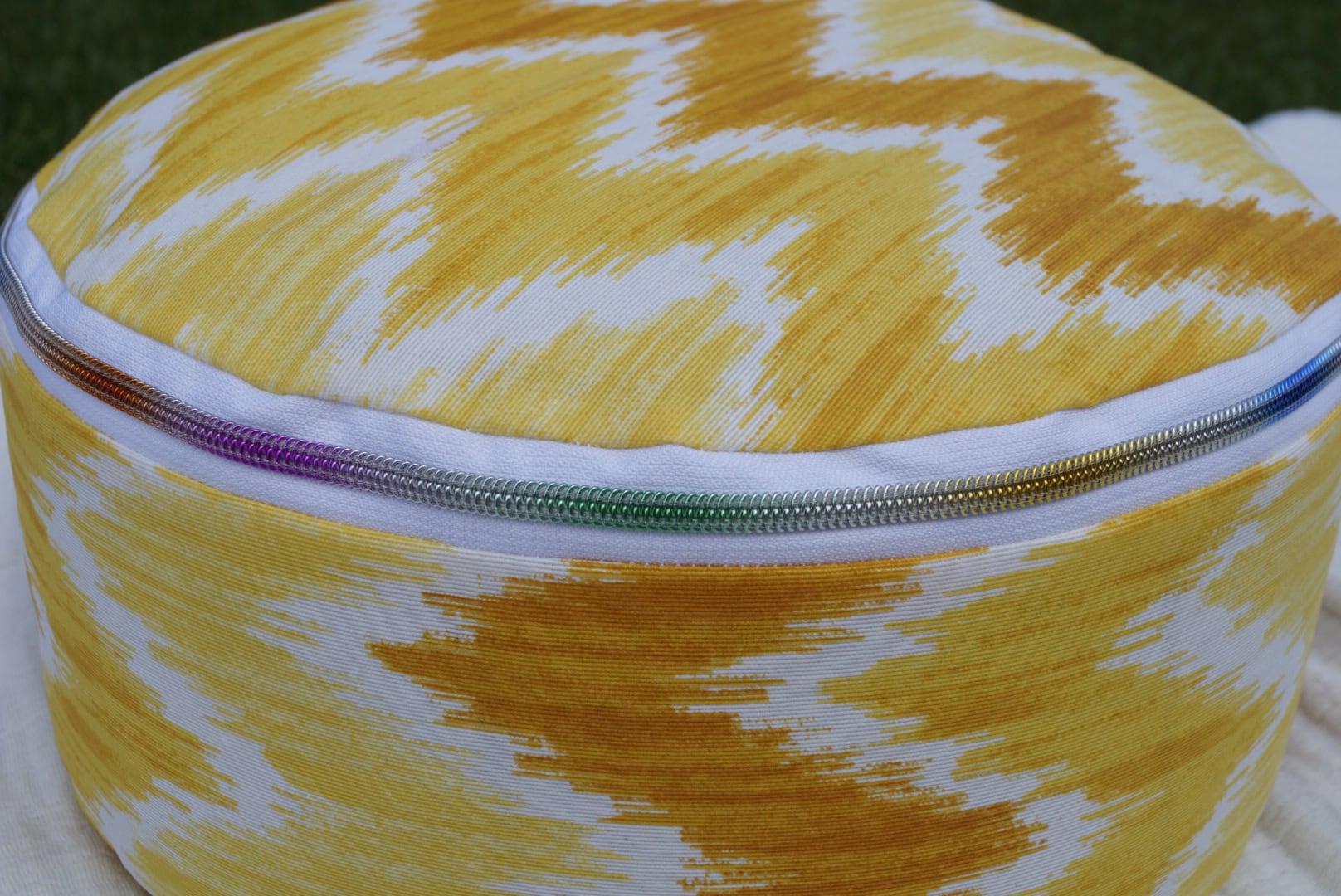 Meditationssitzkissen Ikat-Print Muster/Solarplexus Chakra GELB Oeko-Tex 100 – Bild 3