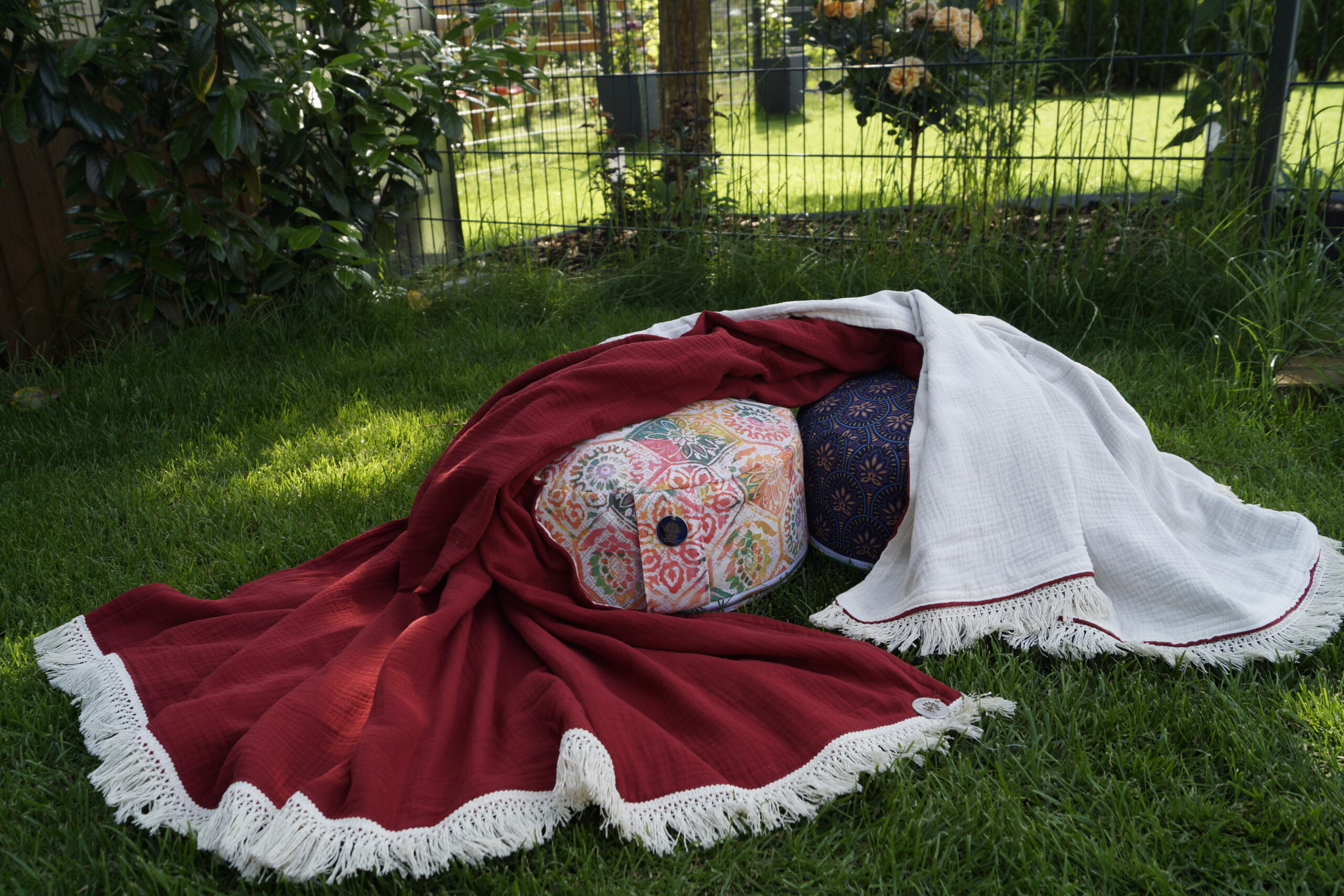 Meditationsdecke Wurzelchakra DUNKELROT - BIO Baumwolle, Oeko-Tex 100 – Bild 2