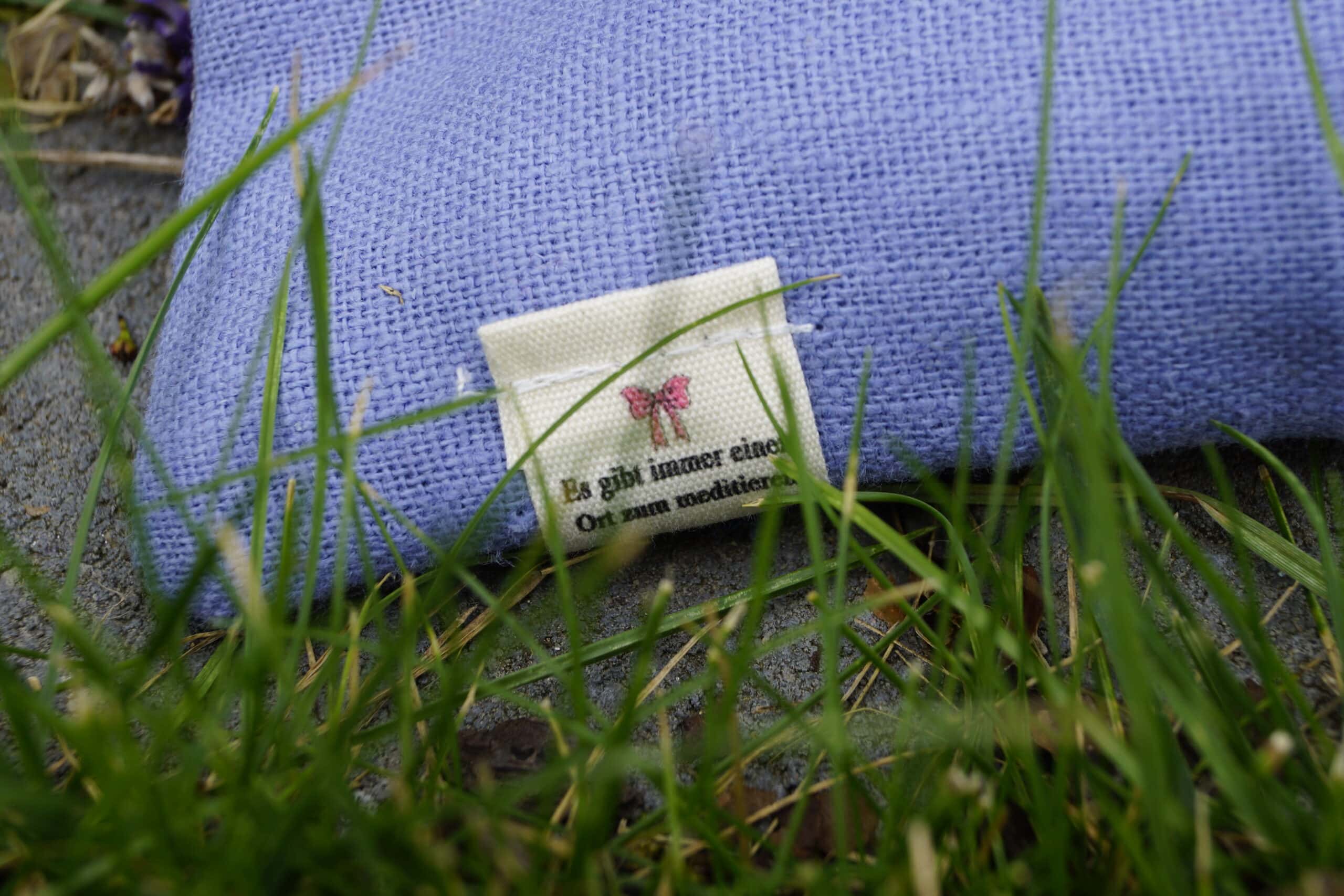 Meditationsaugenkissen Kehlchakra BLAU Oeko-Tex 100 – Bild 2